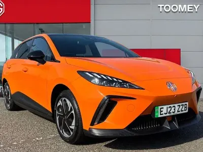 Used MG MG4 EV Trophy 150 kW (204 HP) 2023 Orange Hatchback
