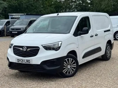 Gebraucht Vauxhall Combo Edition 2021 Weiß Van / Kleinbus