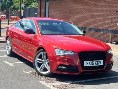 Used Audi S5 Sportback Advanced 333 HP (244 kW) 2015 Red Hatchback