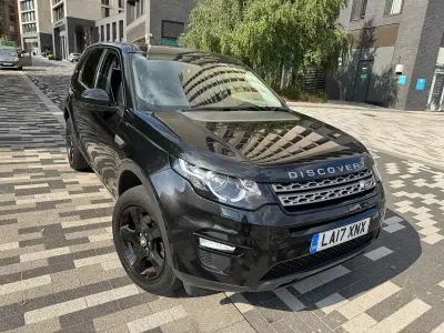 Used Land Rover Discovery Sport Pure 150 HP (110 kW) 2017 Black SUV