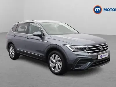 Used VW Tiguan Allspace Life 150 HP (110 kW) 2023 Silver SUV