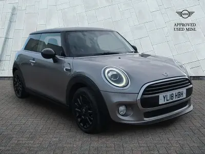 Używany Mini Cooper D Hatch 114 KM (83 kW) 2018 Srebrny Hatchback