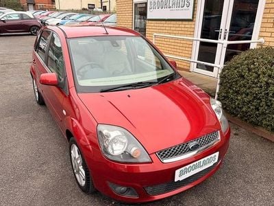 Used Ford Fiesta Ghia 2007 Tango red Hatchback