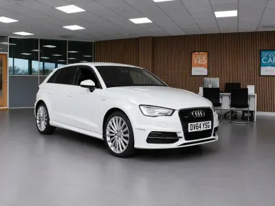 Begagnad Audi A3 Sportback e-tron Advanced 204 HK (150 kW) 2015 Vit Halvkombi