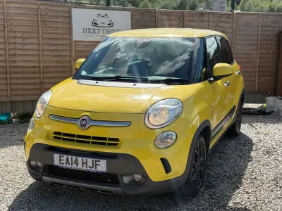 Used Fiat 500L Trekking 85 HP (62 kW) 2014 Yellow MPV