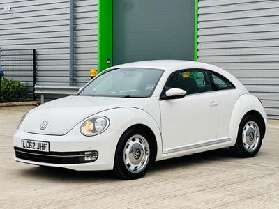 Used VW Beetle Design 105 HP (77 kW) 2012 White Hatchback