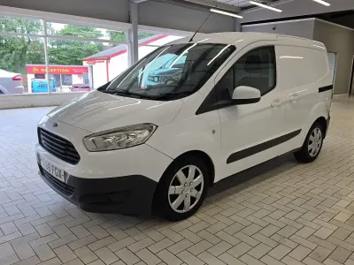 Used Ford Transit Trend 2017 White Van