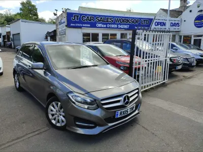 Begagnad Mercedes B200 Executive 2015 Grå Minibuss