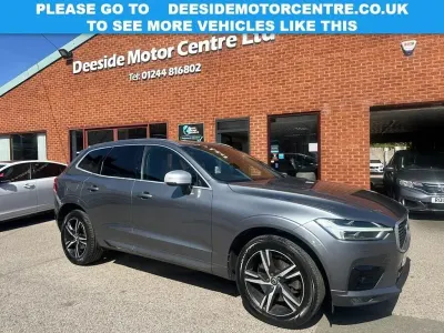 Usado Volvo XC60 R-Design 235 HP (172 kW) 2018 Cinzento SUV