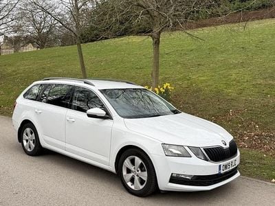 Used Skoda Octavia SE Technology 116 HP (85 kW) 2019 White Estate
