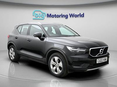 Used Volvo XC40 Momentum 163 HP (119 kW) 2021 Black SUV