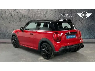 Usado Mini Cooper Sport 136 CV (100 kW) 2021 Rojo Utilitario