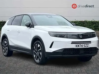 Second-hand Vauxhall Grandland X Ultimate 136 CP (100 kW) 2025 Alb SUV