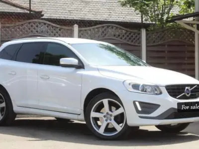 Used Volvo XC60 R-Design 215 HP (158 kW) 2013 White SUV
