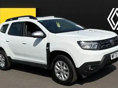 Usado Dacia Duster Comfort 131 HP (96 kW) 2022 Branco SUV