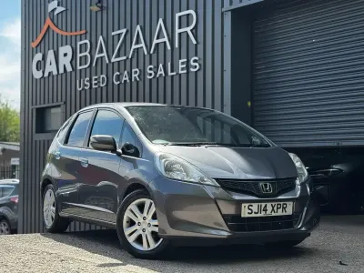 Begagnad Honda Jazz ES 99 HK (72 kW) 2014 Grå Halvkombi