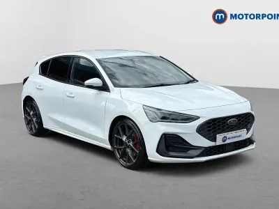 Used Ford Focus ST 280 HP (205 kW) 2023 White Hatchback