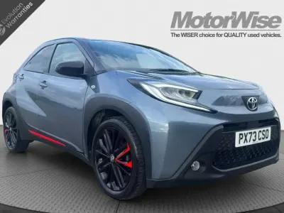 Używany Toyota Aygo X Edition 72 KM (52 kW) 2023 Szary SUV