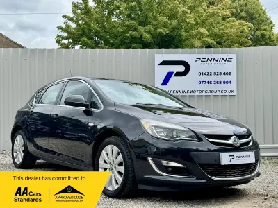 Used Vauxhall Astra Elite 165 HP (121 kW) 2014 Black Hatchback