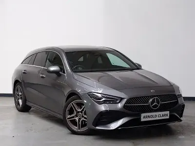 Begagnad Mercedes CLA180 Executive 136 HK (100 kW) 2025 Grå Sedan