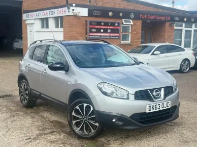Used Nissan Qashqai 360º 117 HP (86 kW) 2013 Silver SUV