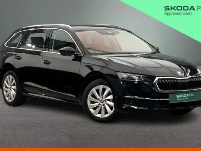 Usado Skoda Octavia SE L 147 HP (108 kW) 2025 Preto Carrinha