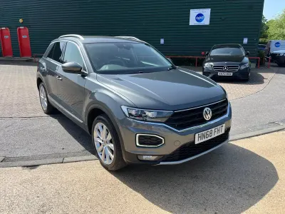 Used VW T-Roc SEL 115 HP (84 kW) 2018 Grey SUV