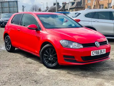 Używany VW Golf VII S 2016 Czerwony Hatchback