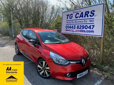 Used Renault Clio IV Dynamique 90 HP (66 kW) 2016 Red Hatchback