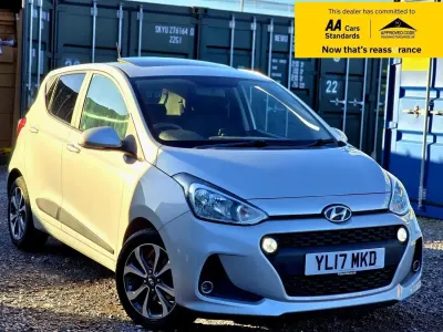 Begagnad Hyundai i10 Premium SE 87 HK (63 kW) 2017 Silver Halvkombi