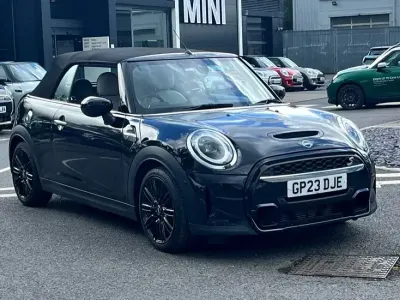 Used Mini Cooper S Exclusive 176 HP (129 kW) 2023 Black Hatchback