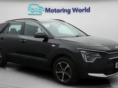 Używany Kia Niro 141 KM (103 kW) 2023 Czarny SUV
