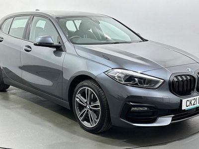 Used BMW 118 Sport Line 136 HP (100 kW) 2021 Grey Hatchback