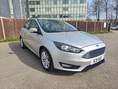 Used Ford Focus Zetec 125 HP (91 kW) 2016 Silver Hatchback