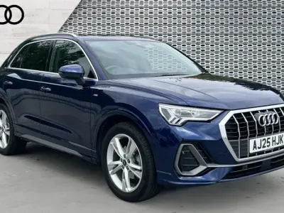 Used Audi Q3 S-Line 150 HP (110 kW) 2025 Blue SUV