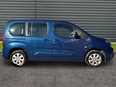 Used Vauxhall Combo S 108 HP (79 kW) 2019 Blue MPV