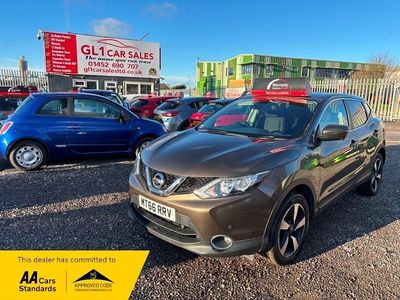 Bronze Used 2016 Nissan Qashqai 360º SUV | £6,910 (Fair price)