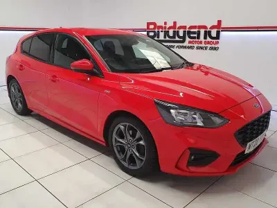 Used Ford Focus ST-Line 150 HP (110 kW) 2020 Red Hatchback