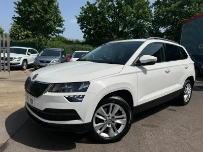 Begagnad Skoda Karoq SE Technology 116 HK (85 kW) 2018 Vit SUV