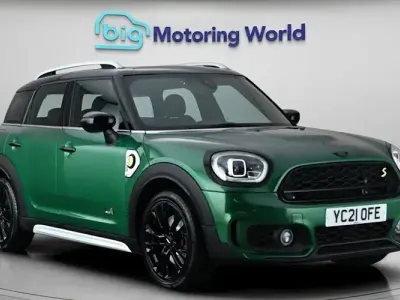 Used Mini Cooper S Countryman Sport 220 HP (161 kW) 2021 Green SUV