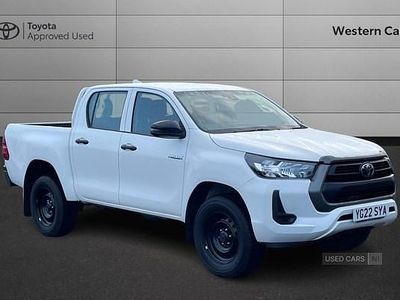 White Used 2022 Toyota HiLux Active Pickup | £23,490 (Expensive)