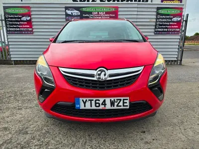 Used Vauxhall Zafira SRi 2014 Red MPV
