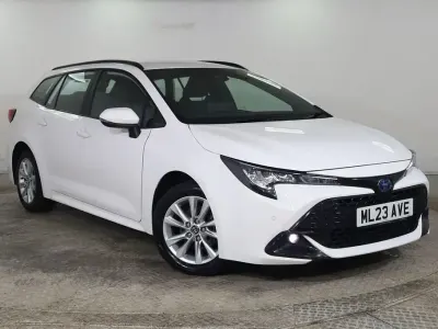 Usado Toyota Corolla 2023 Branco Carrinha