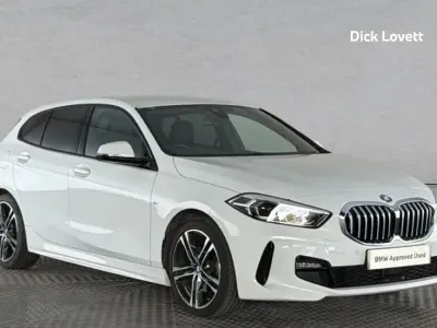 Used BMW 118 M Sport 134 HP (98 kW) 2023 White Hatchback