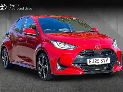 Used Toyota Yaris 128 HP (94 kW) 2025 Scarlet flare Hatchback