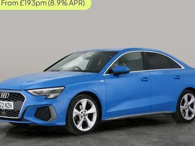 Usado Audi A3 S-Line 110 HP (80 kW) 2024 Sedan