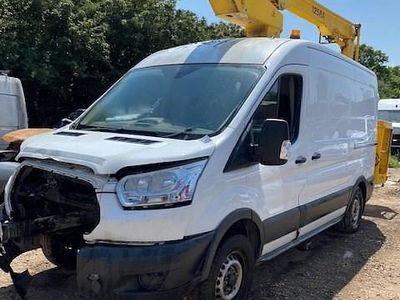 Usado Ford Transit 125 HP (91 kW) 2016 Branco Van