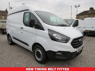 White Used 2019 Ford Transit Custom Van | £12,450 (Fair price)