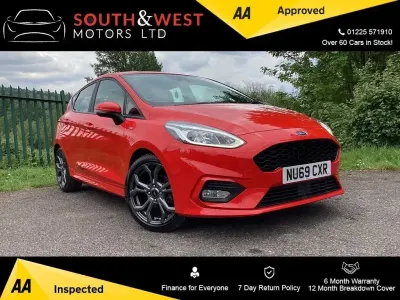 Usado Ford Fiesta ST-Line 100 HP (73 kW) 2019 Vermelho Citadino