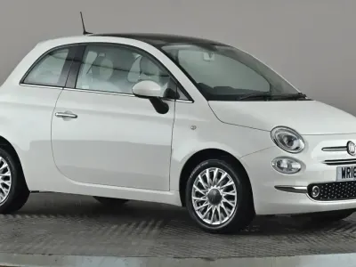 Gebraucht Fiat 500 Lounge 69 PS (50 kW) 2018 Weiß Kleinwagen
